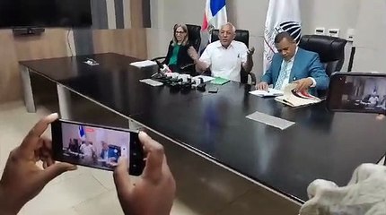 Educación dice es irreversible impresión de libros