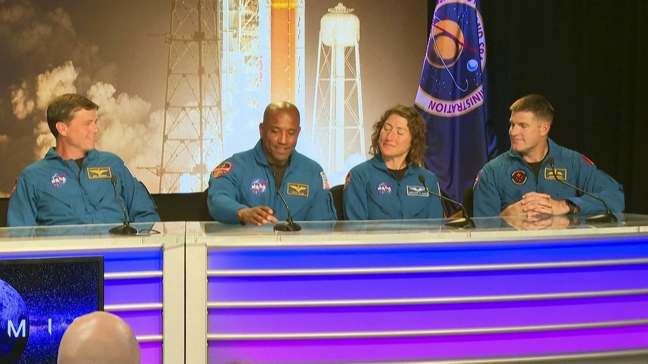 El jefe de la NASA: "Volvemos a la Luna después de medio siglo" para quedarnos