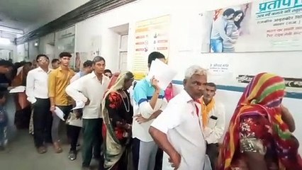 रात में छह घंटे सोता है अस्पताल, दरवाजे पर पौ फटने तक जागते है अपने