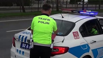 Une femme âgée heurtée par une voiture à Ordu a été grièvement blessée