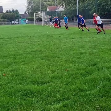Entraînement seniors u17 u18 .