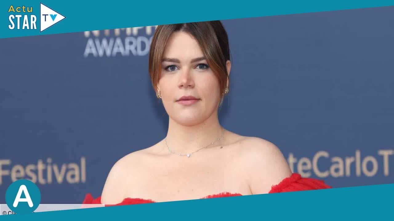 Camille Gottlieb amoureuse  ce tendre cliché sur la plage partagé