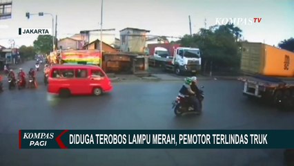Mobil Ringsek & Hancur! Tabrakan di Tol Dalam Kota KM 8 Makan Korban Jiwa
