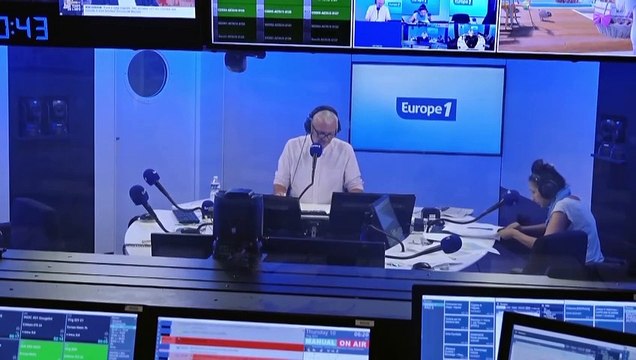 Des roues de fauteuil roulant avec un système de freinage intuitif