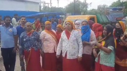 इंदौर निगम कर्मचारी पर मौलवी की अभद्र टिप्पणी, सफाईकर्मियों ने की हड़ताल