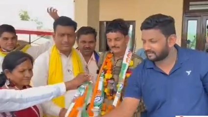 अलीराजपुर: भाजपा मंडल उपाध्यक्ष सहित 25 लोग कांग्रेस में हुए शामिल, सदस्यता की ग्रहण