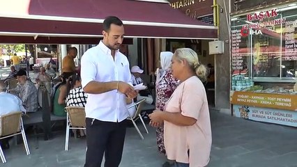 Genç muhtar baba mesleğini ve esnaflığı bir arada götürerek takdir topluyor