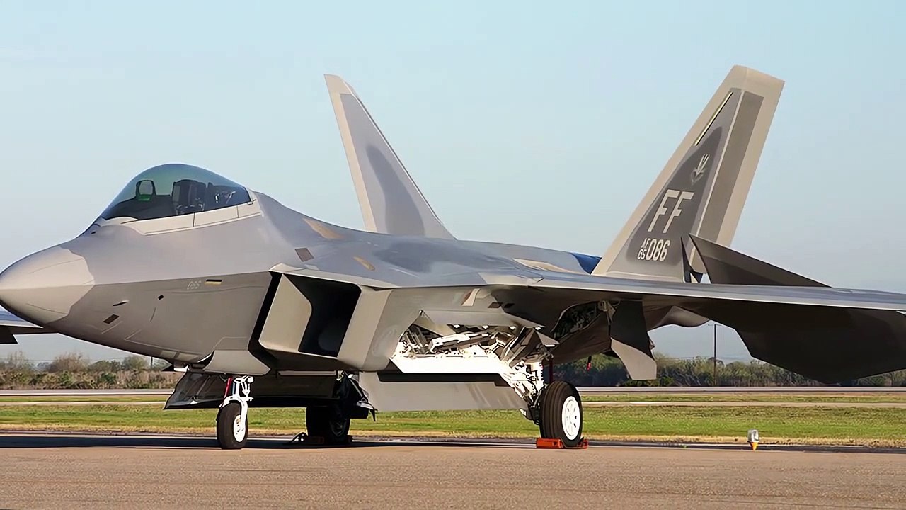 Lockheed Martin F-22 Raptor - HD