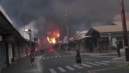 Lahaina’s historic Front Street burns as wildfires tear through Maui town