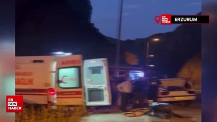Erzurum'da iki aracın kafa kafaya çarpıştığı kaza kamerada