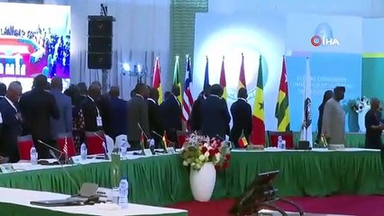 La CEDEAO se réunit pour faire face au coup d'État militaire au Niger