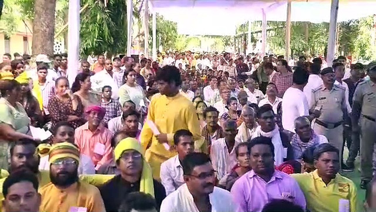 विश्व आदिवासी दिवस कार्यक्रम में हुए शामिल