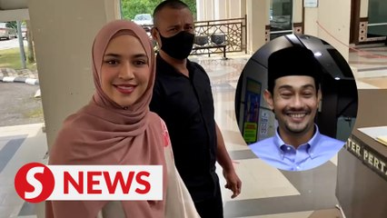 Farid Kamil unwell, divorces wife Diana Danielle via Google Meet