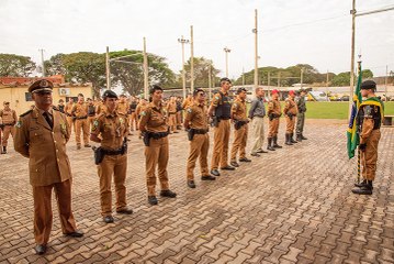 Durante solenidade, 25º BPM homenageia policiais e comemora redução da criminalidade