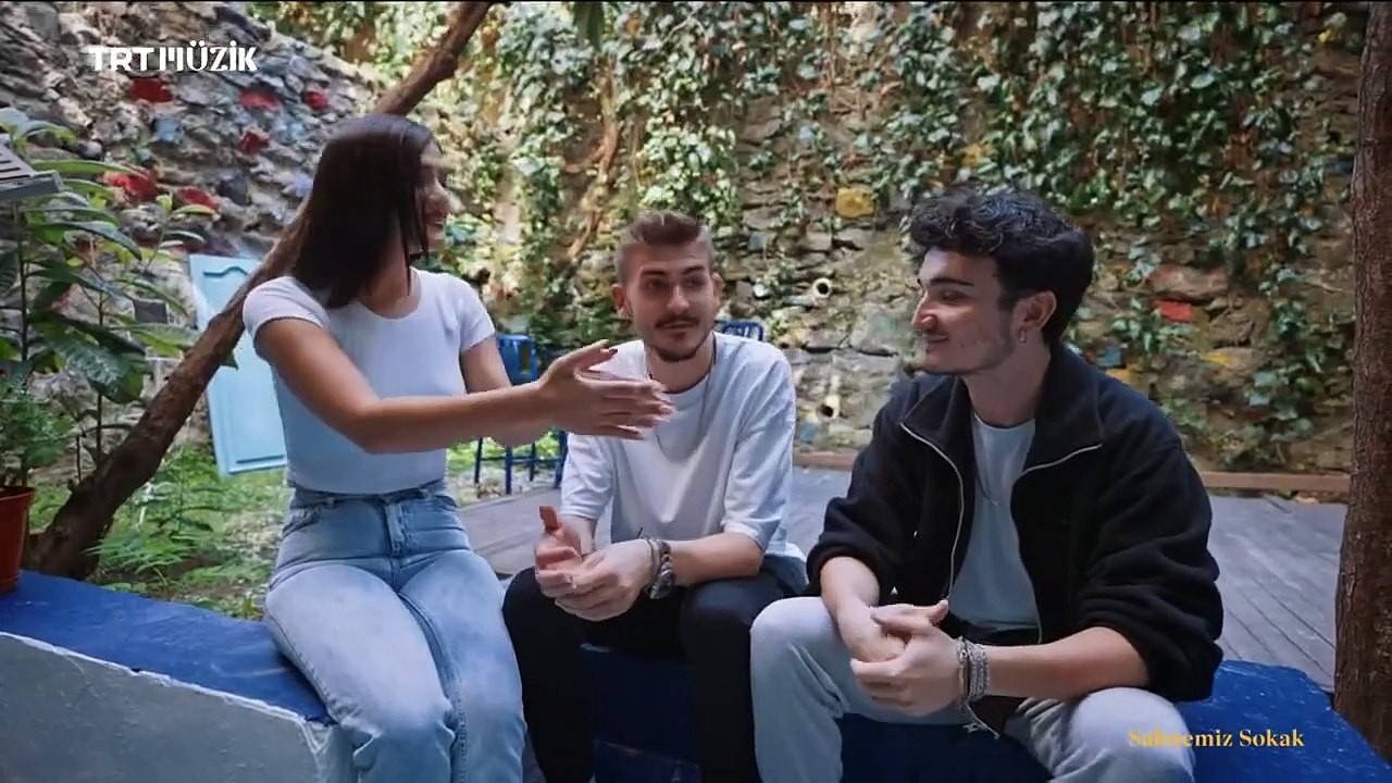 Cemre - Mavi Boncuk