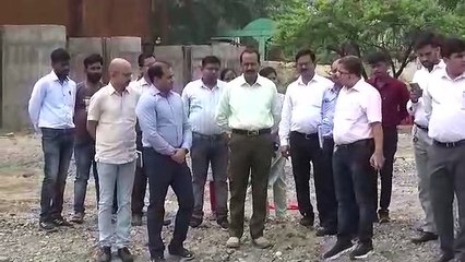 गुणवत्ता के साथ समय-सीमा में कार्य पूर्ण करने दिए निर्देश