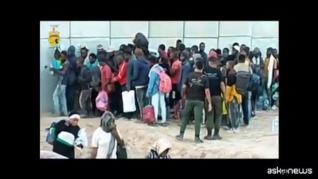 Tunisia e Libia siglano accordo per ripartizione migranti subsahariani