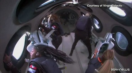 Partito il primo volo spaziale Virgin Galactic con turisti paganti