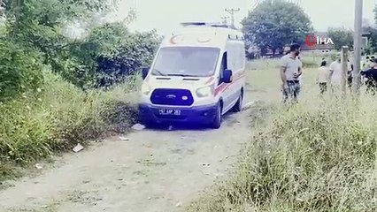 Zonguldak'ta hatalı sollamaya çıkan sürücü boş araziye uçtu: 4 yaralı