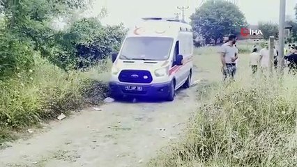 Un conducteur qui a dépassé par erreur à Zonguldak s'est envolé vers un terrain vide： 4 blessés