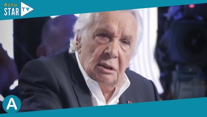Pour qui elle se prend  Michel Sardou critiqué par Juliette Armanet, un homme déterminant répond