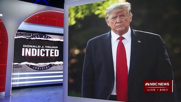 Donald Trump a été inculpé cette nuit à Atlanta par un grand jury pour avoir tenté d’inverser le résultat de la présidentielle de 2020, en faisant pression sur des responsables du scrutin