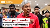 Jadi liabiliti BN-PH, Zahid perlu undur secara terhormat, kata penganalisis