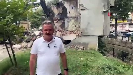 Les bâtiments riverains sont démolis un à un contre le déluge.