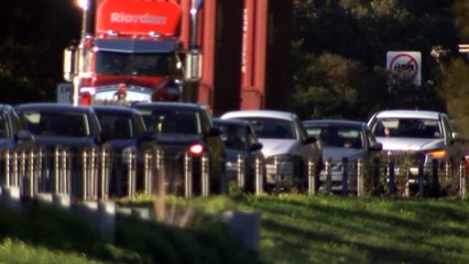 Calls for government to fix dangerous intersection on Vic freeway