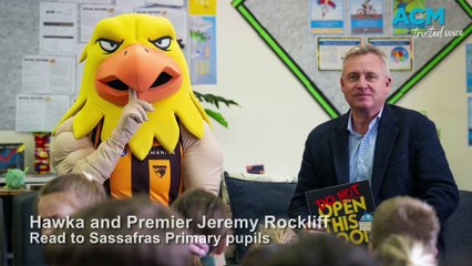 Premier Jeremy Rockliff reads to primary school children | August 11, 2023 | The Advocate