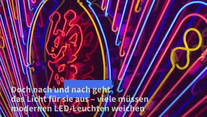 Hongkongs Neonlichter ziehen um