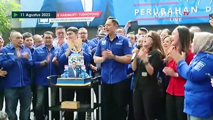 Ekspresi AHY Dapat Kejutan Kue Ulang Tahun dari Kader Demokrat, Begini Penampakan Kuenya