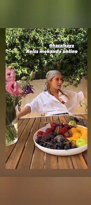 Hazal_Kaya_enjoying_with_her_son__Hazal_Kaya_latest_video_from_Instagram_Turkish_Actress_Hazal_Kaya