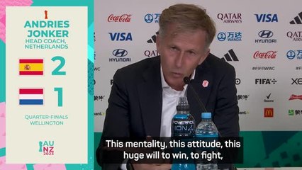 Van der Gragt 'deserves a statue' - Jonker