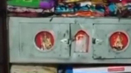 పశ్చిమ గోదావరి: ఉపాధి కోసం ఊరు విడిచి వెళితే ఇంట్లో దొంగలు చోరి