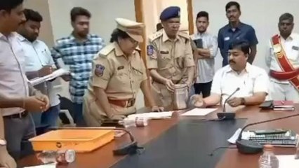 జనగామ: మద్యం దుకాణాల కోసం ఇప్పటి వరకు ఎన్ని దరఖాస్తులు వచ్చాయంటే?