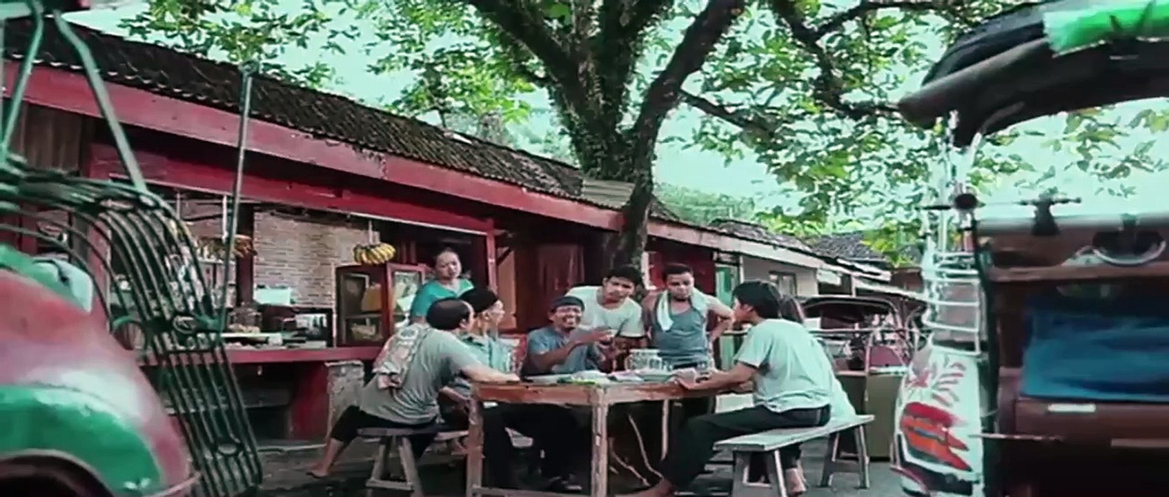 Misteri Pasar Kaget (2012)