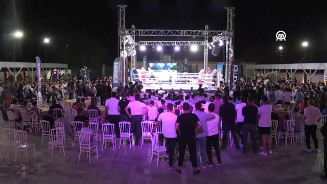 Van'da 5 ülkeden 16 sporcunun katılımıyla boks turnuvası düzenlendi