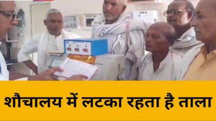 गाजीपुर: रेलवे स्टेशन के समस्याओं को लेकर सर्वदलीय संघर्ष समिति ने डीआरएम को सौंपा पत्रक
