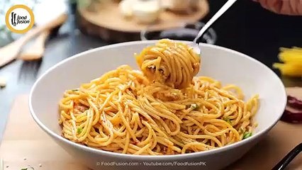 Video herunterladen: Spicy Korean pasta Recipe By Food Fusion