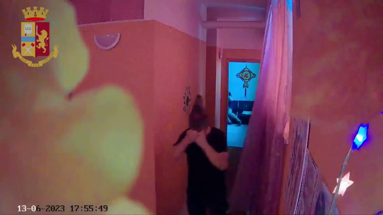 Rapinano quattro centri massaggi cinesi a Udine, 3 arrestati