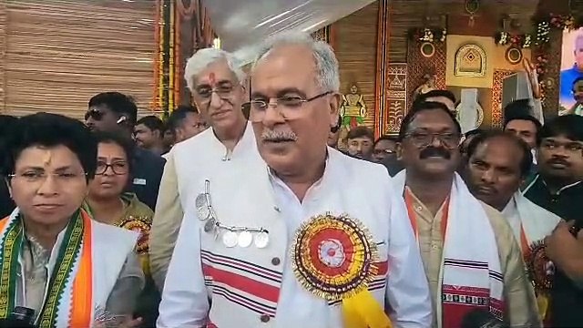 केंद्र सरकार पर साधा निशाना; छत्तीसगढ़ के सीएम भूपेश बघेल बोले -केंद्रीय मंत्री स्मृति इरानी को गांधी परिवार का फोबिया हो गया है
