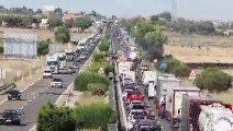 Atascos en la A-62 hacia Valladolid por el incendio de un camión