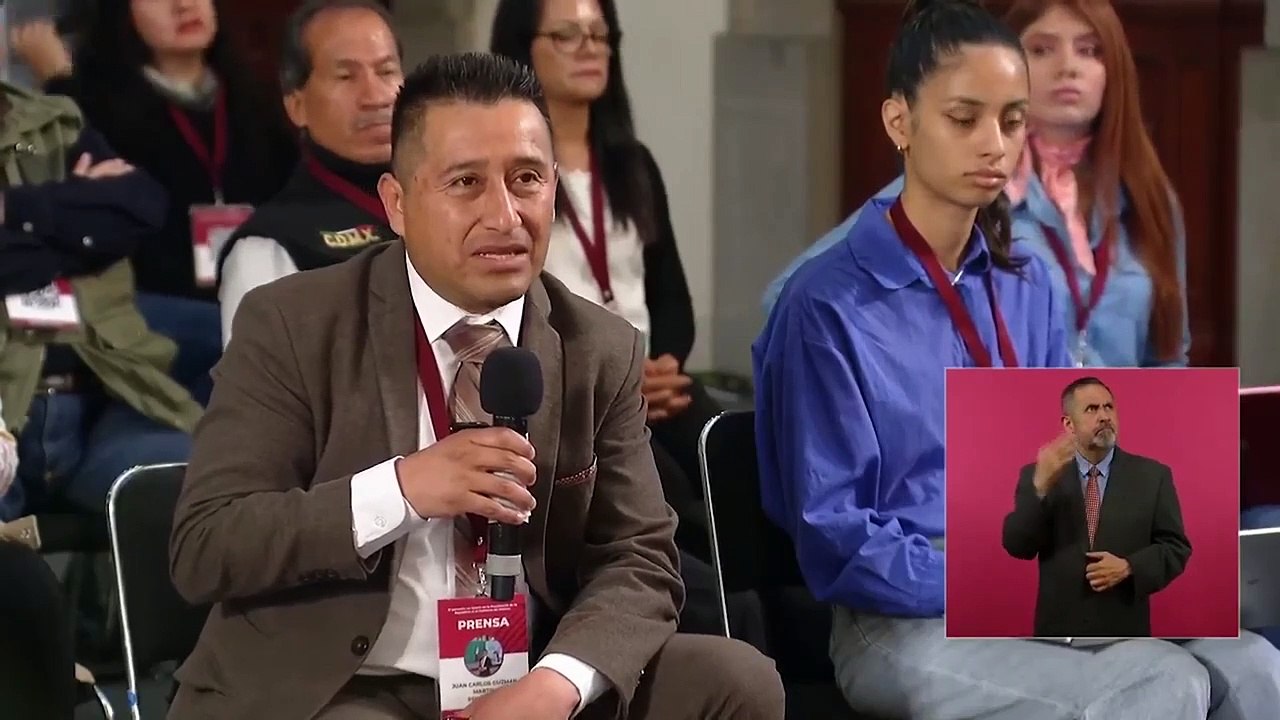 AMLO promete investigación sobre muerte de la teniente Cházaro
