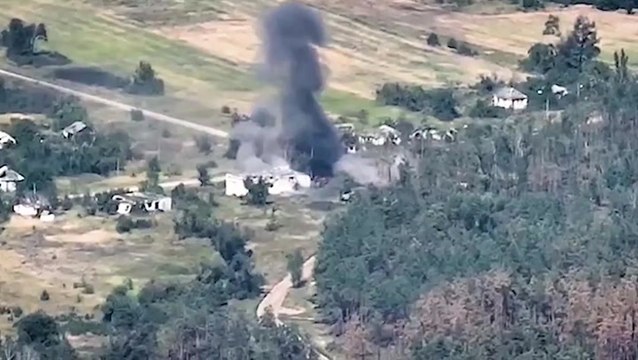 Ukrainian forces blow up minibus used to transport Russian soldiers