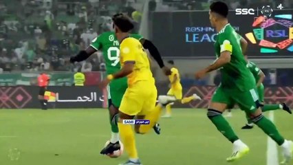 لمسات رياض محرز و بودبوز