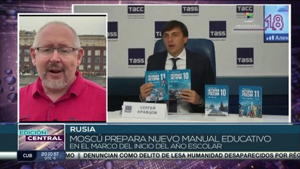 En Rusia se preparan para el nuevo año escolar con inéditos manuales educativos