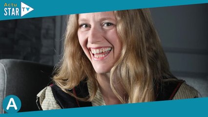 Magalie Madison Premiers baisers  Photos de sa vie au coeur de la nature dans une cabane, à se so