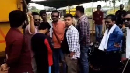 विदिशा: गायों की तस्करी कर भेजा जा रहा कत्ल खाने, हिंदू संगठनों ने हाइवे पर किया हंगामा
