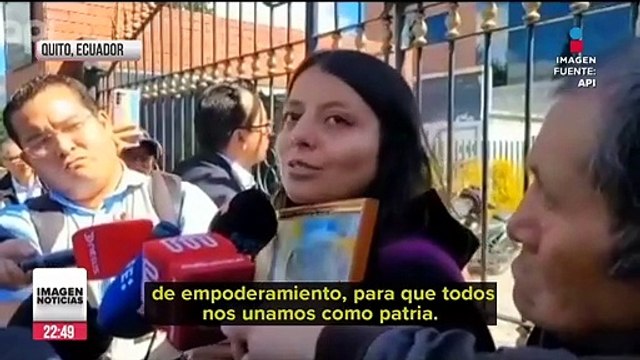 Familiares, amigos y cientos de simpatizantes despidieron a Fernando Villavicencio